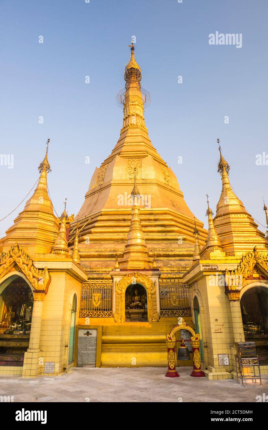 Sule Paya (Sule Pagode), ein buddhistischer Tempel in Yangon (Rangun), Myanmar (Burma) Stockfoto