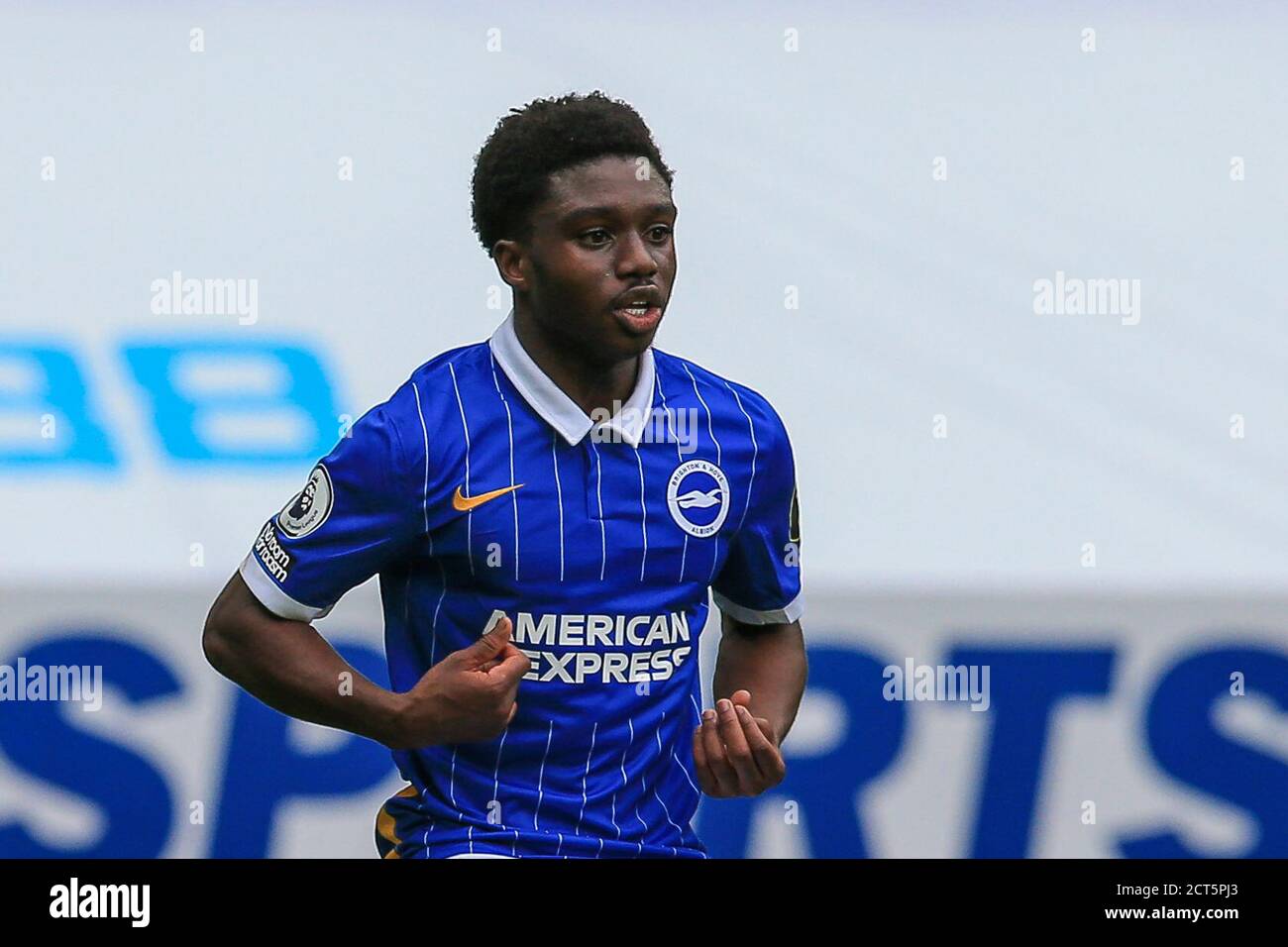 Tariq Lamptey (2) von Brighton und Hove Albion in Aktion Stockfoto