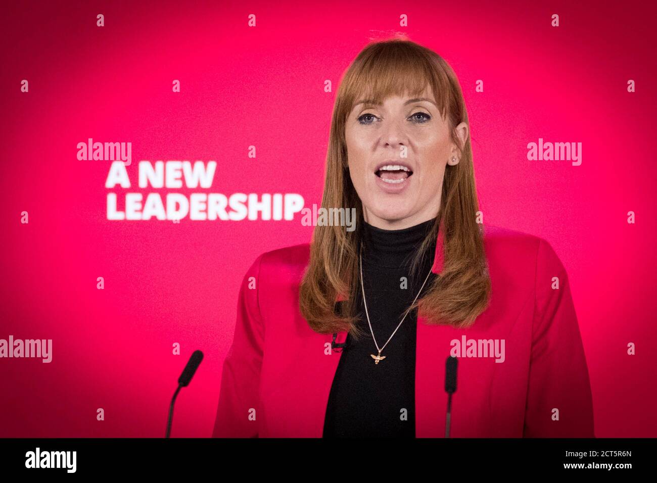 Die stellvertretende Vorsitzende Angela Rayner sprach auf der Online-Konferenz der Labour Party in London. Stockfoto