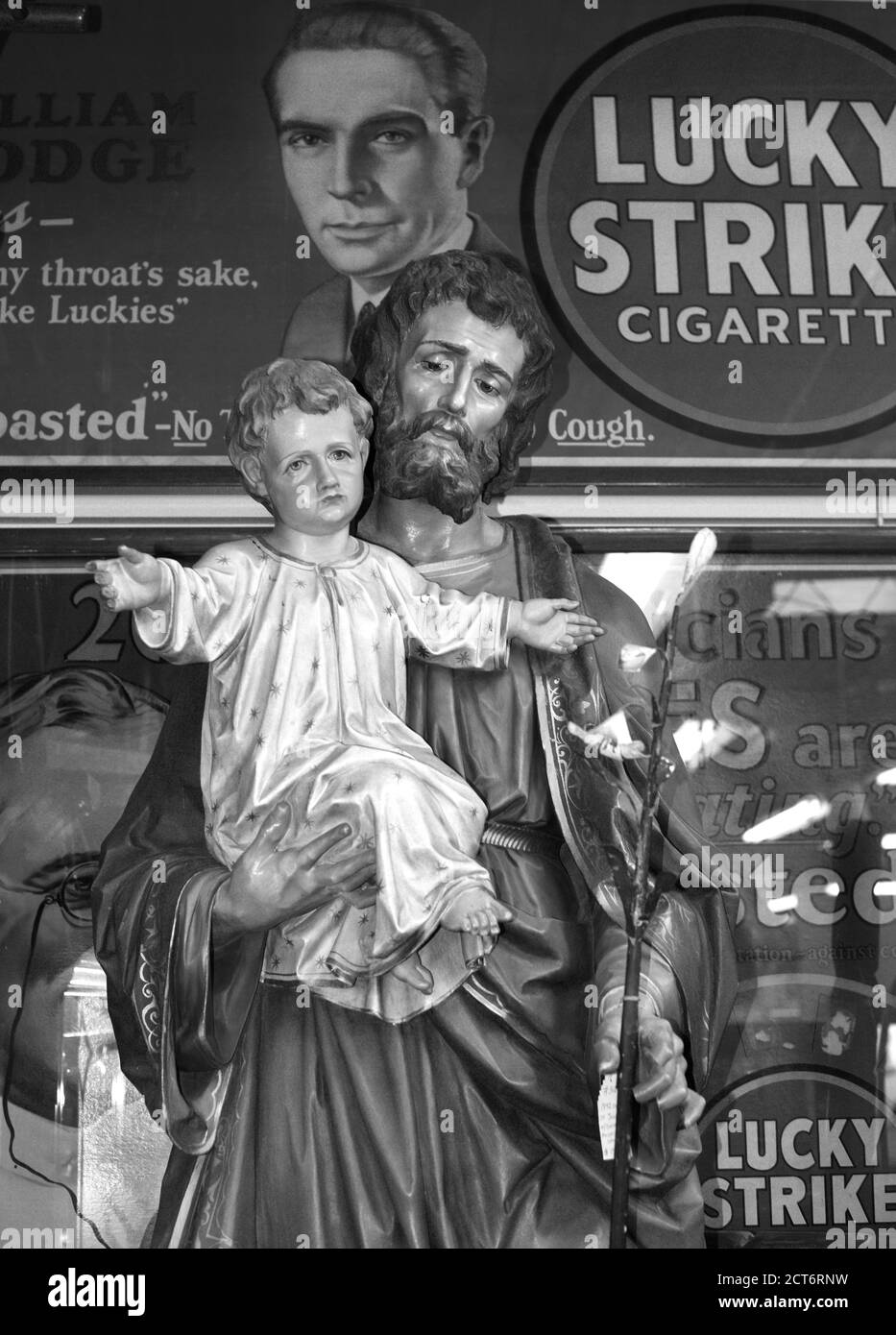 Heiliger joseph mit jesus SchwarzweißStockfotos und bilder Alamy