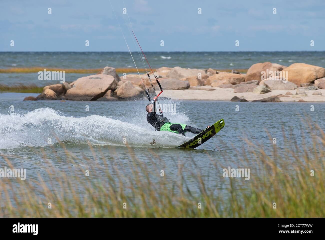 Kiteboarding - Paine's Creek Beach, Brewster, Massachusetts, am Cape Cod, USA Stockfoto