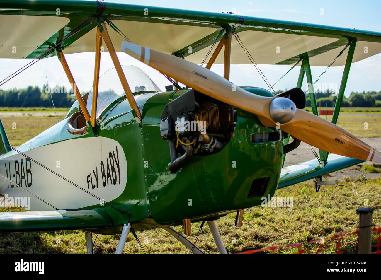 Bowers Fly Baby 1-B Flugzeug mit 'Fly Baby' Beschriftung auf Platine Stockfoto