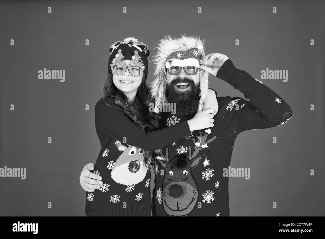 Frohe Weihnachten. Glückliche Familie. Kleine Mädchen und fröhlichen 