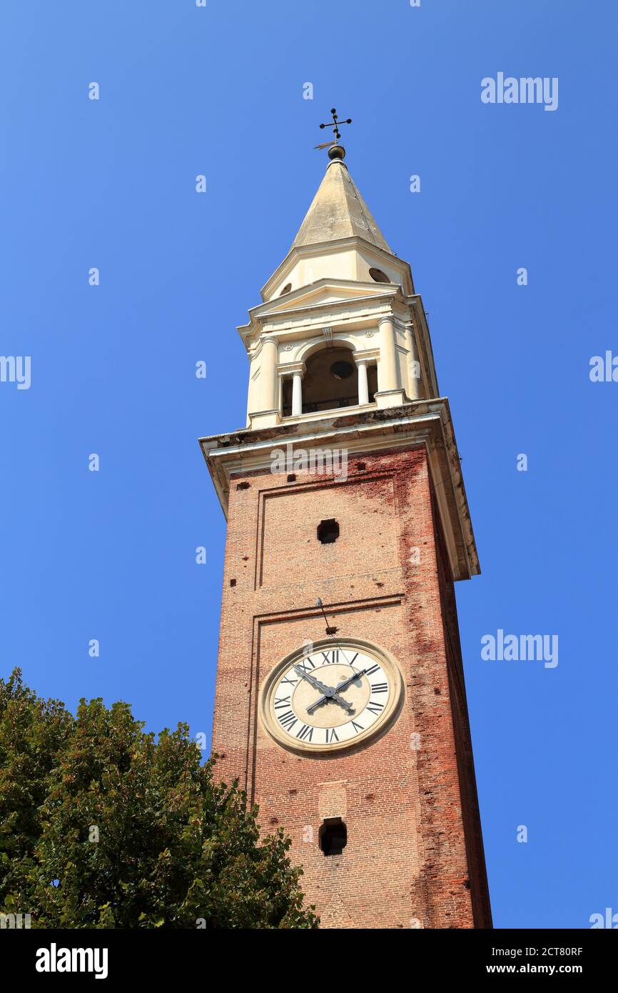 Glockenturm der Kirche Santa Maria della Pieve, Castelfranco Veneto Stockfoto