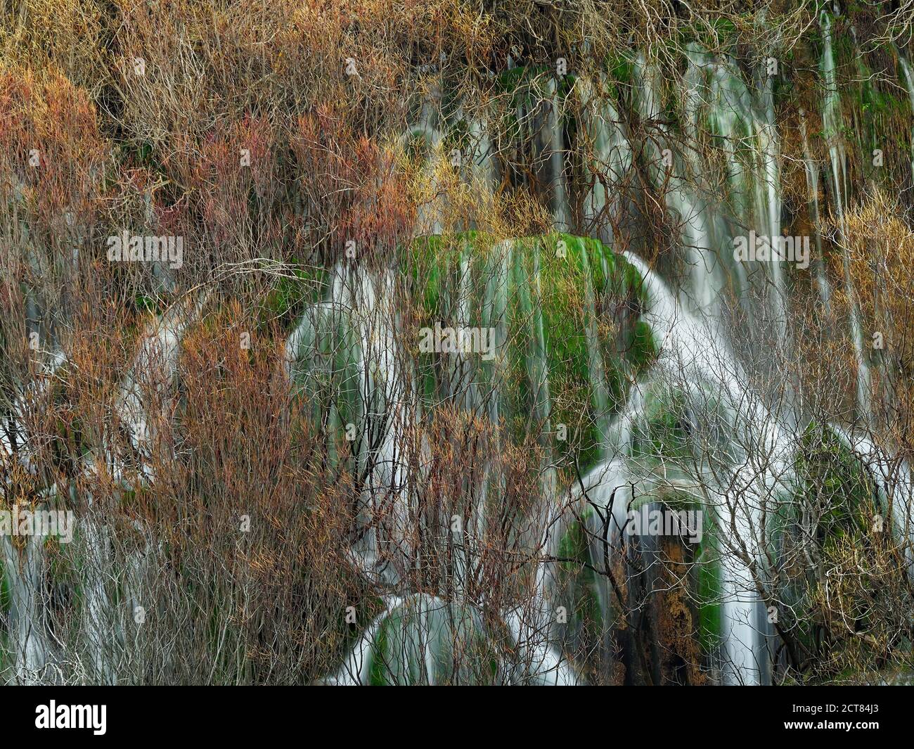 Fluss Cuervo verzauberte Landschaft der Quelle des Flusses, Cuenca, Spanien Stockfoto