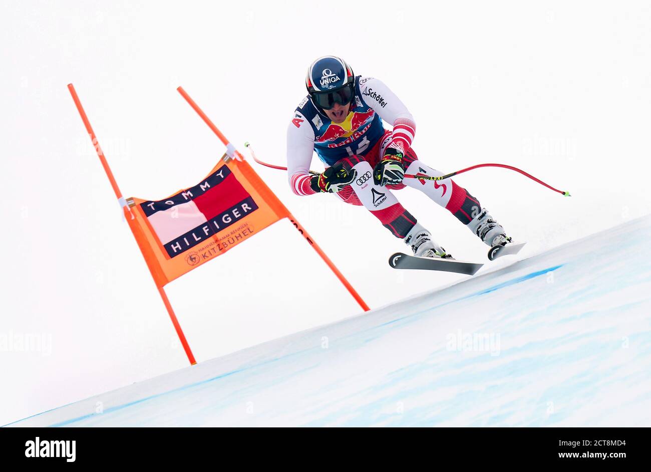 Matthias Mayer auf dem Weg zum Sieg beim Herren-Downhill-Event zum FIS Alpine Ski World Cup in Kitzbühel. BILDNACHWEIS : MARK PAIN / ALAMY Stockfoto