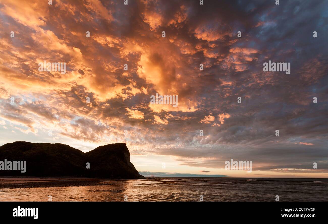 Neuseeland, Sonnenuntergang im Kahurangi-Punkt Stockfoto
