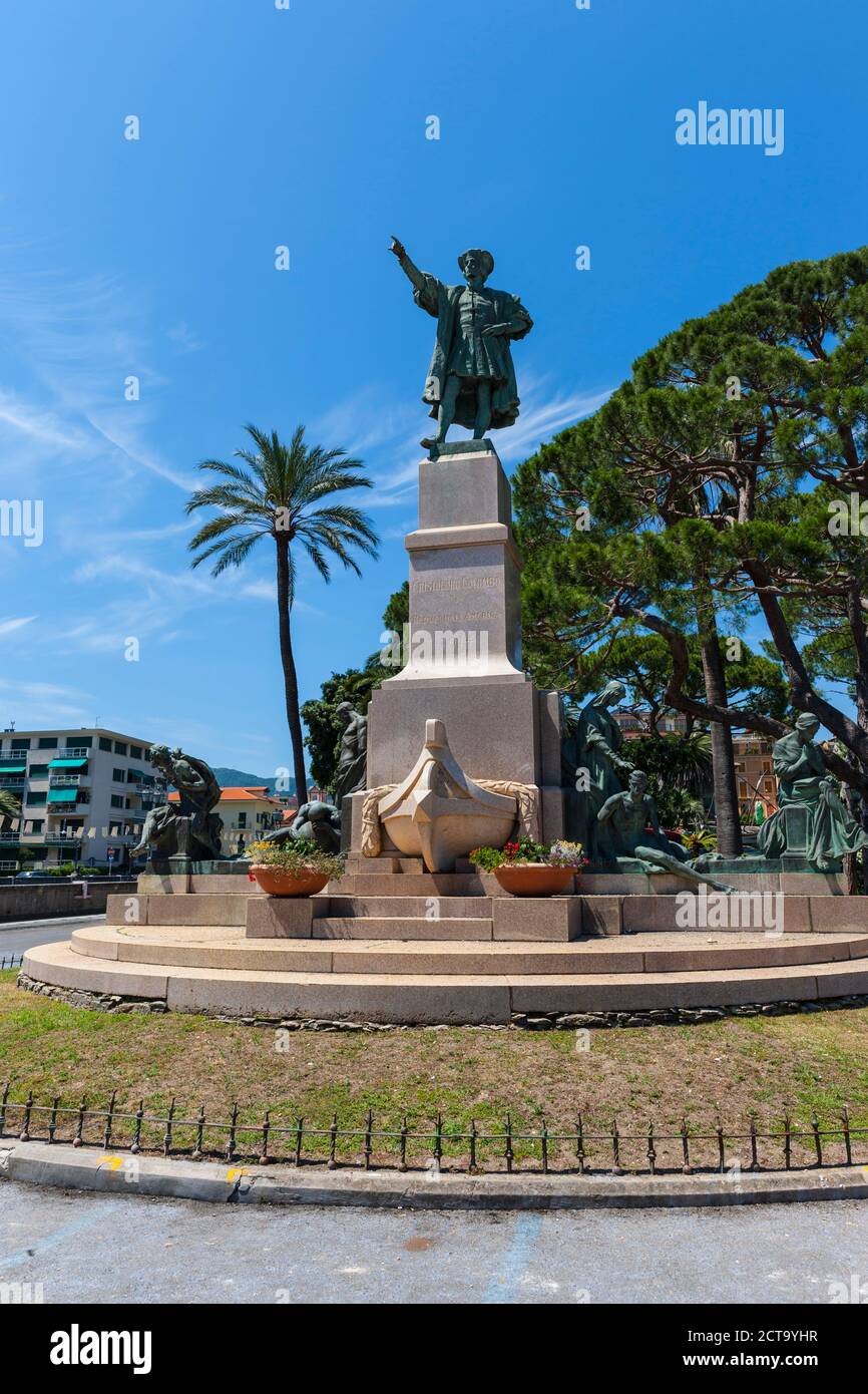 Italien, Ligurien, Rapallo, Statue von Christoph Kolumbus Stockfoto