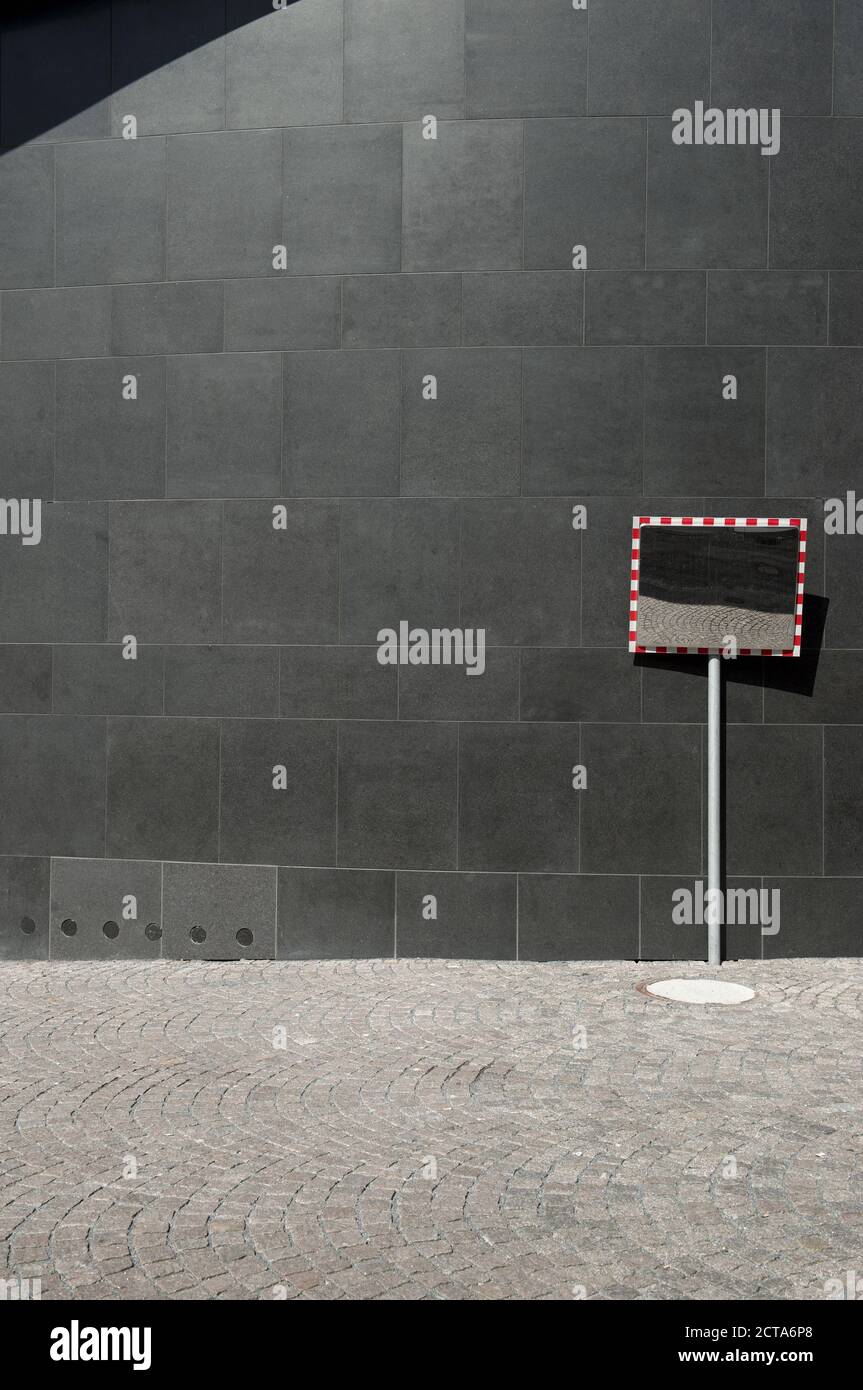 Deutschland, Nordrhein-Westfalen, Düsseldorf, Teil der Fassade des K20, Kunstsammlung Nordrhein-Westfalen Stockfoto