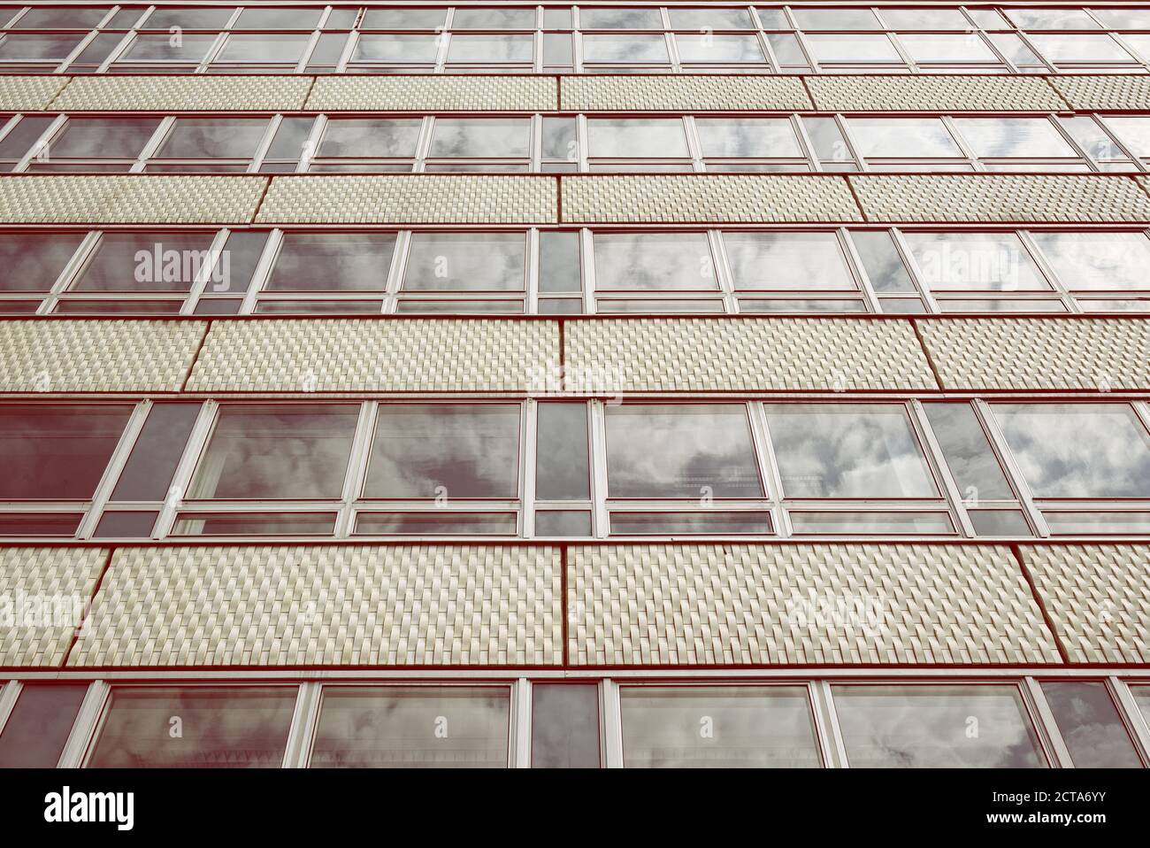 Deutschland, Sachsen, Dresden, Beton Tower block Stockfoto