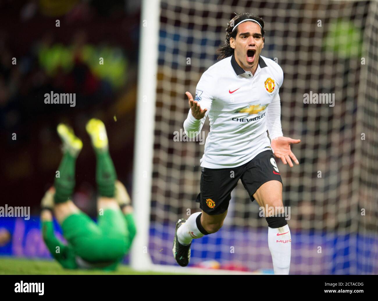 Radamel Falcao feiert Torreigen für man Utd 1-1 Aston Villa gegen Manchester United Premier League. Copyright Bild : © MARK PAIN / ALAMY Stockfoto