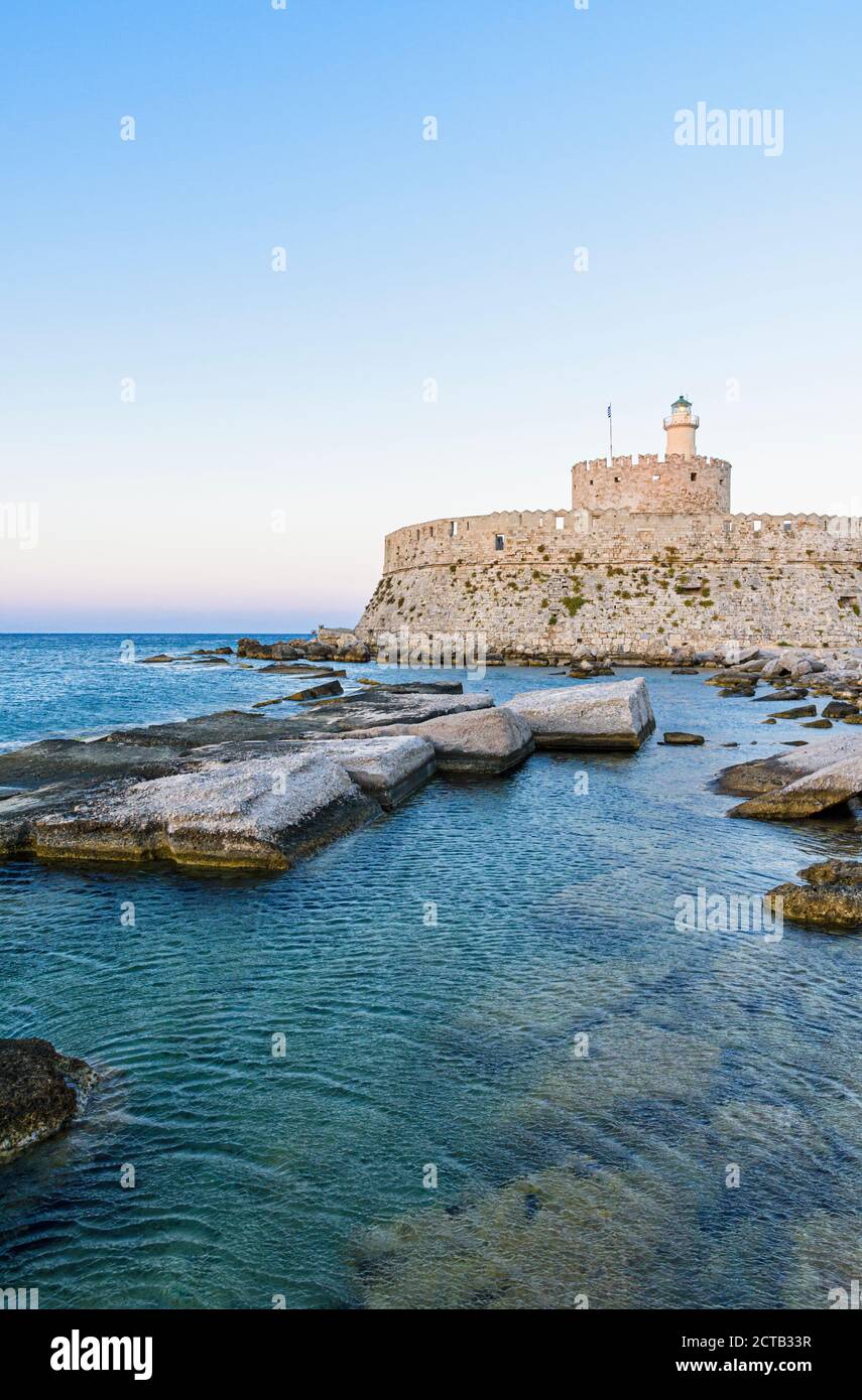 St. Nicholas Festung, Mandraki Hafen, Rhodos Stadt, Rhodos Insel, Griechenland Stockfoto