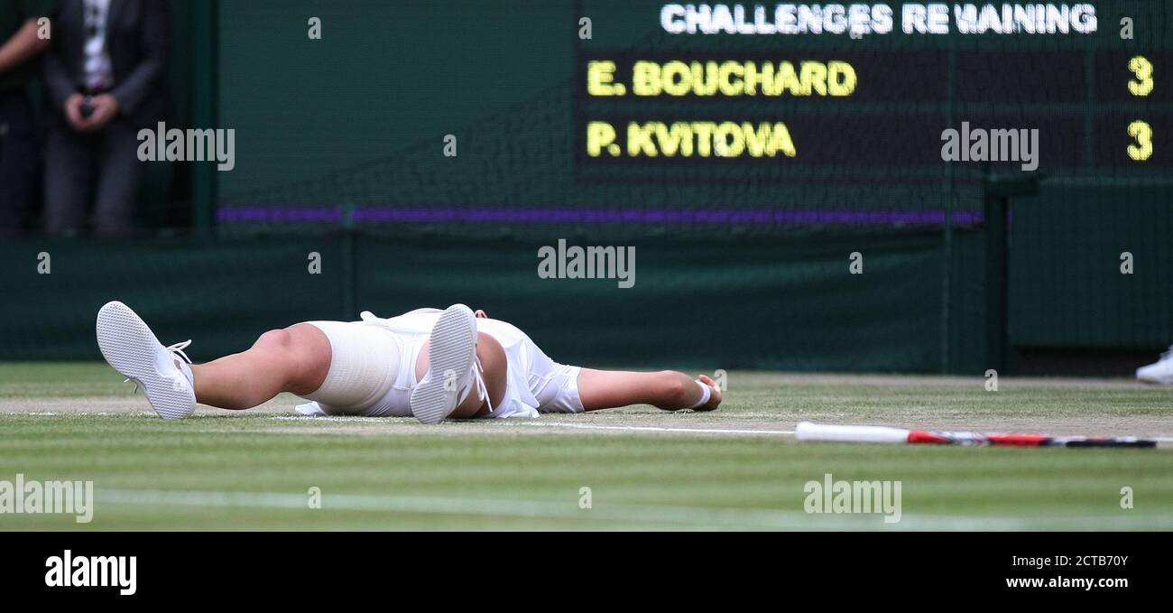 Petra Kvitova gewinnt das Wimbledon Ladies Finale 2014. Eugenie Bouchard / Petra Kvitova. Bild-Kredit : © MARK PAIN / ALAMY STOCK FOTO Stockfoto