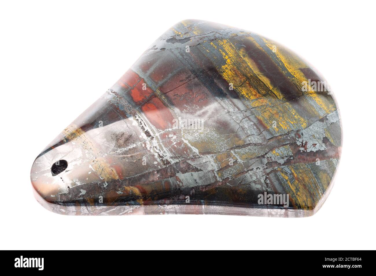 Anhänger aus poliertem Jaspillit (Jaspilite) Stein Ausschnitt auf weißem Hintergrund Jaspillit Stockfoto