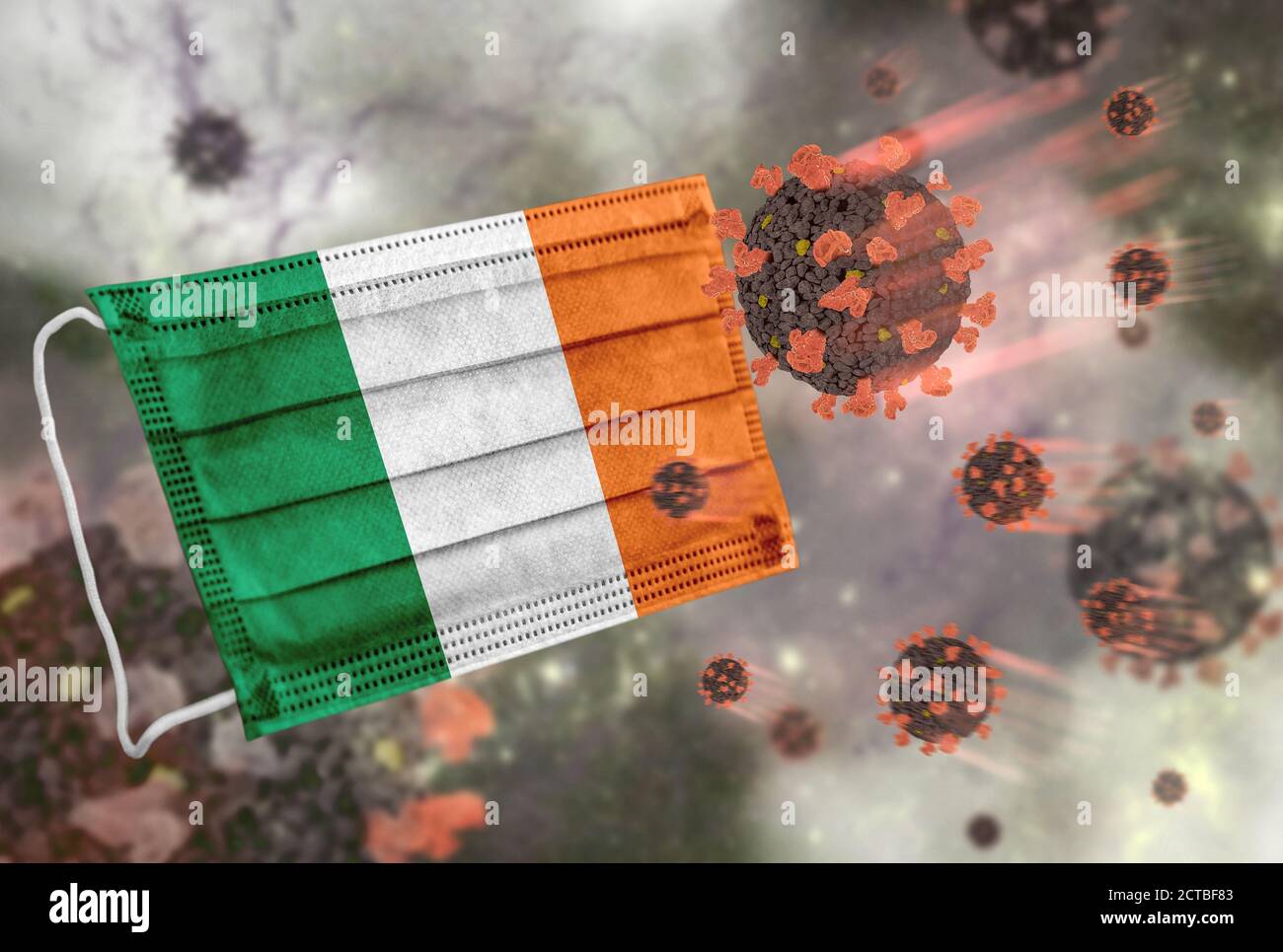 Gesichtsmaske mit Flagge von Irland, Verteidigung Coronavirus Stockfoto