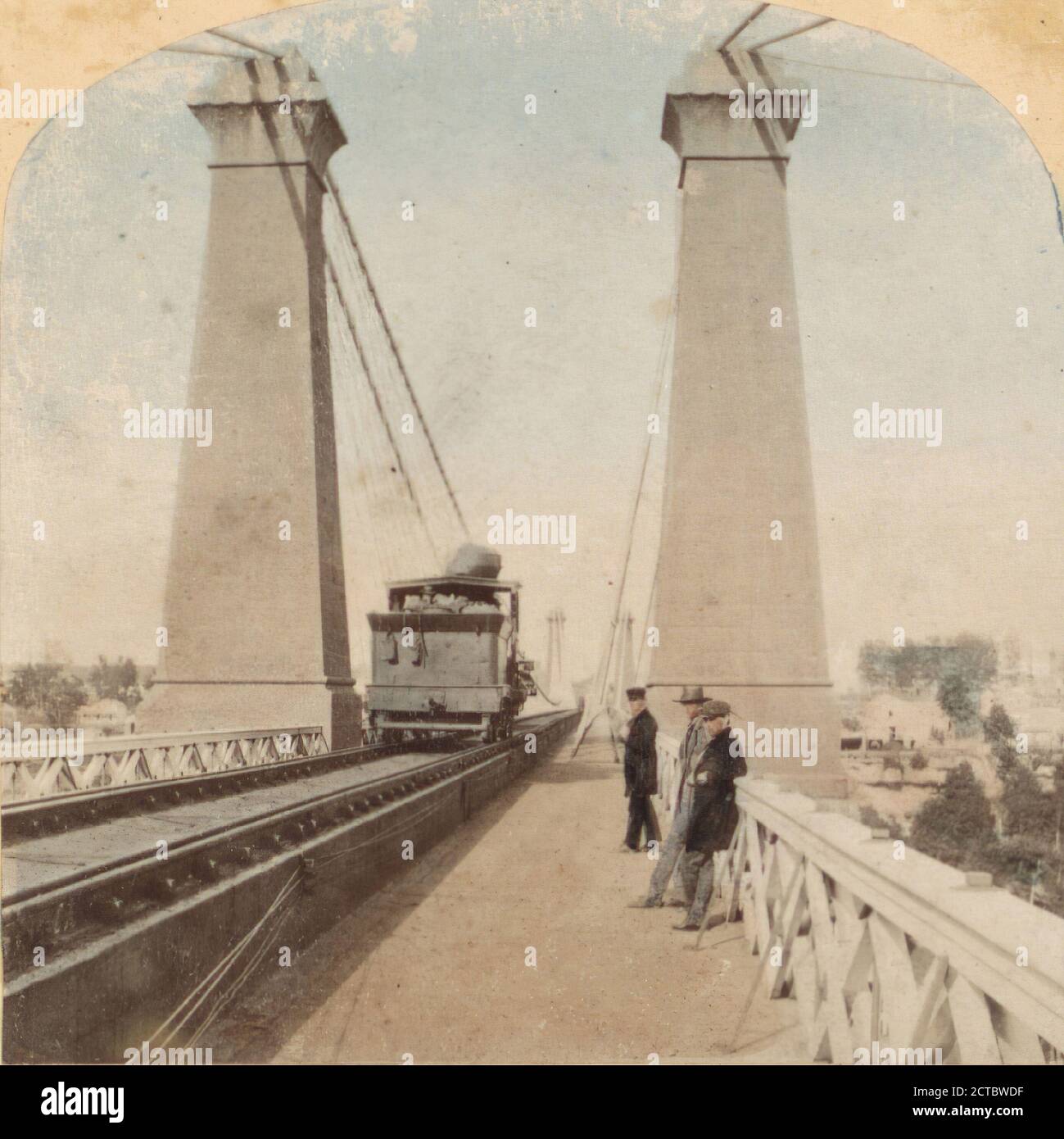 Niagara Suspension Bridge, USA, Blick auf Eisenbahnstrecke, England, William (d. 1896), London Stereoscopic Company, New York (Bundesstaat), Niagara Falls (N.Y. und ONT Stockfoto