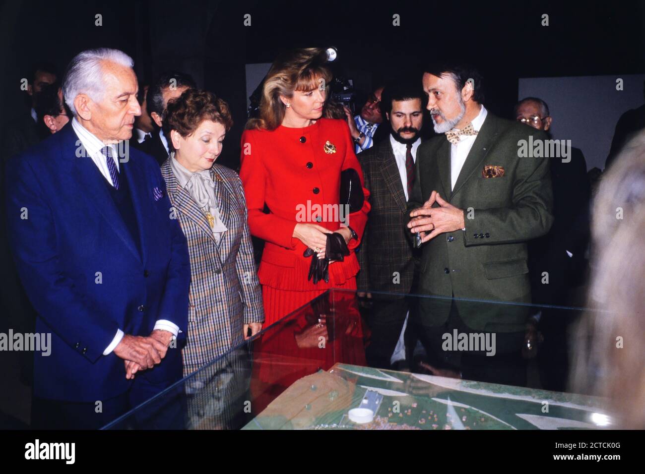 Königin Nour von Jordanien offizieller Besuch in Lyon, Frankreich, 1989 Stockfoto