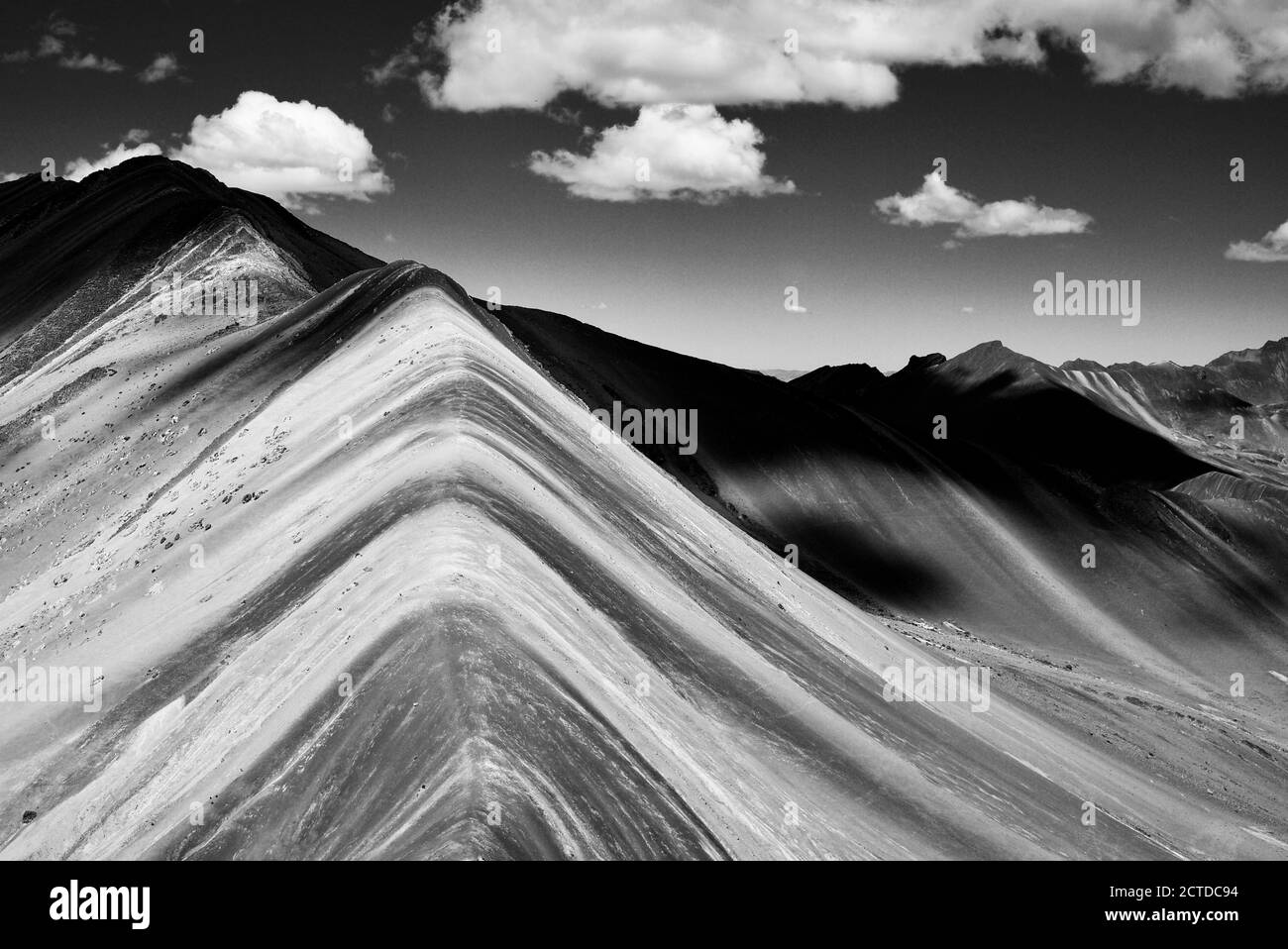 Blick in Schwarz und Weiß auf den Regenbogenberg bei Cusco, Peru Stockfoto