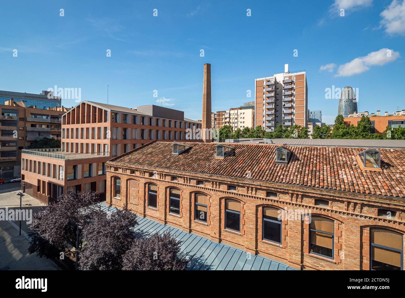 Ein Blick auf die Gegend von Poblenou, alten Industrieviertel in neue moderne Nachbarschaft in Barcelona, Spanien umgewandelt Stockfoto