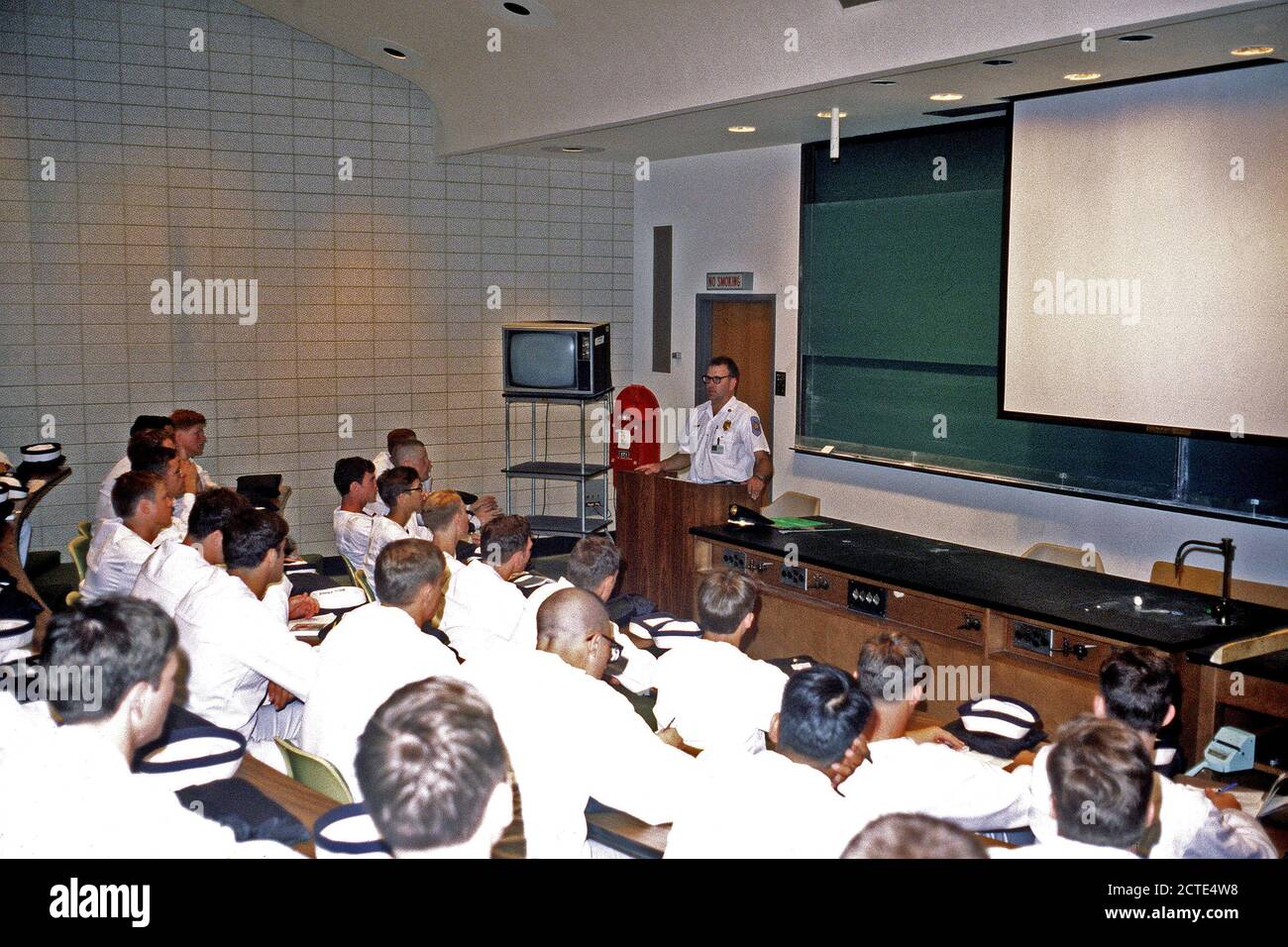 1977 - Plebes der Klasse von 1981 Teilnahme an der US Naval Academy. Stockfoto