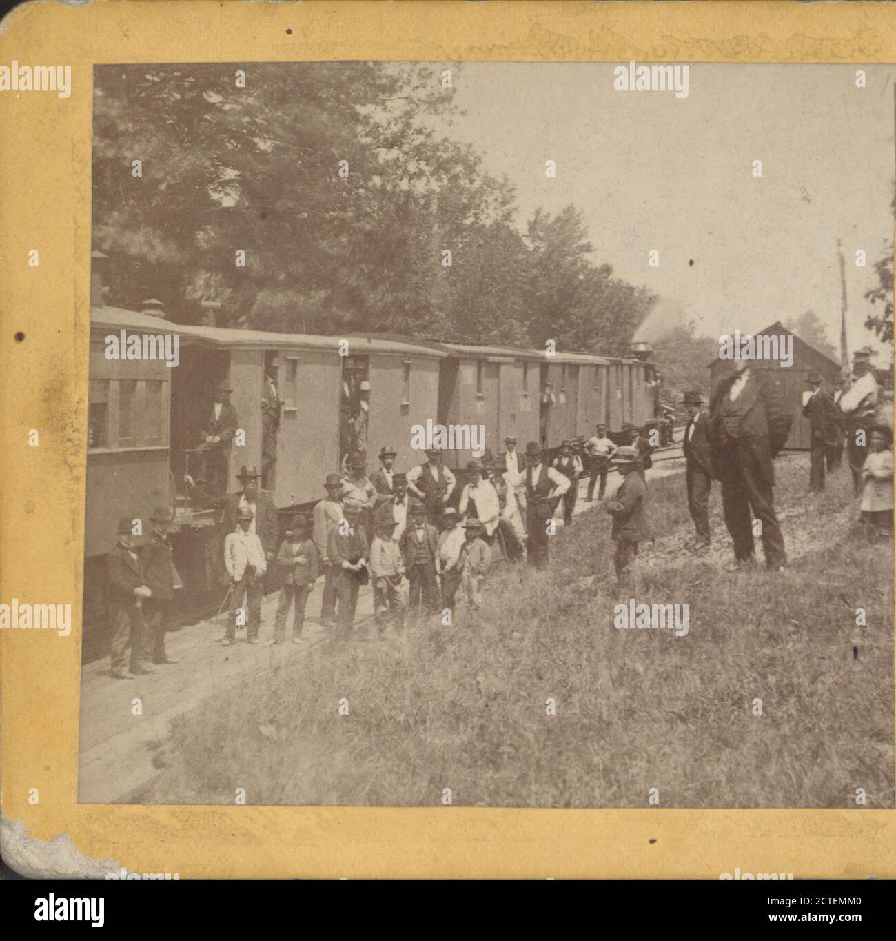 Männer stehen bei Eisenbahnwagen., Peck, A., 1860, New York (Staat), Newburgh (N.Y Stockfoto