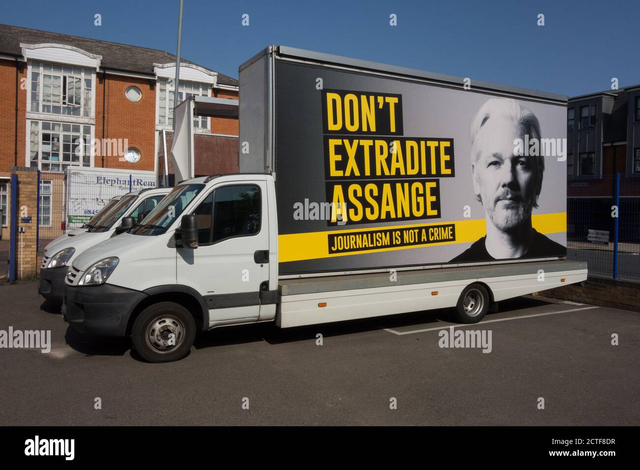 London, England, Großbritannien. 21. September 2020. Überlieferst Assange-Plakatwand nicht © Benjamin John Stockfoto