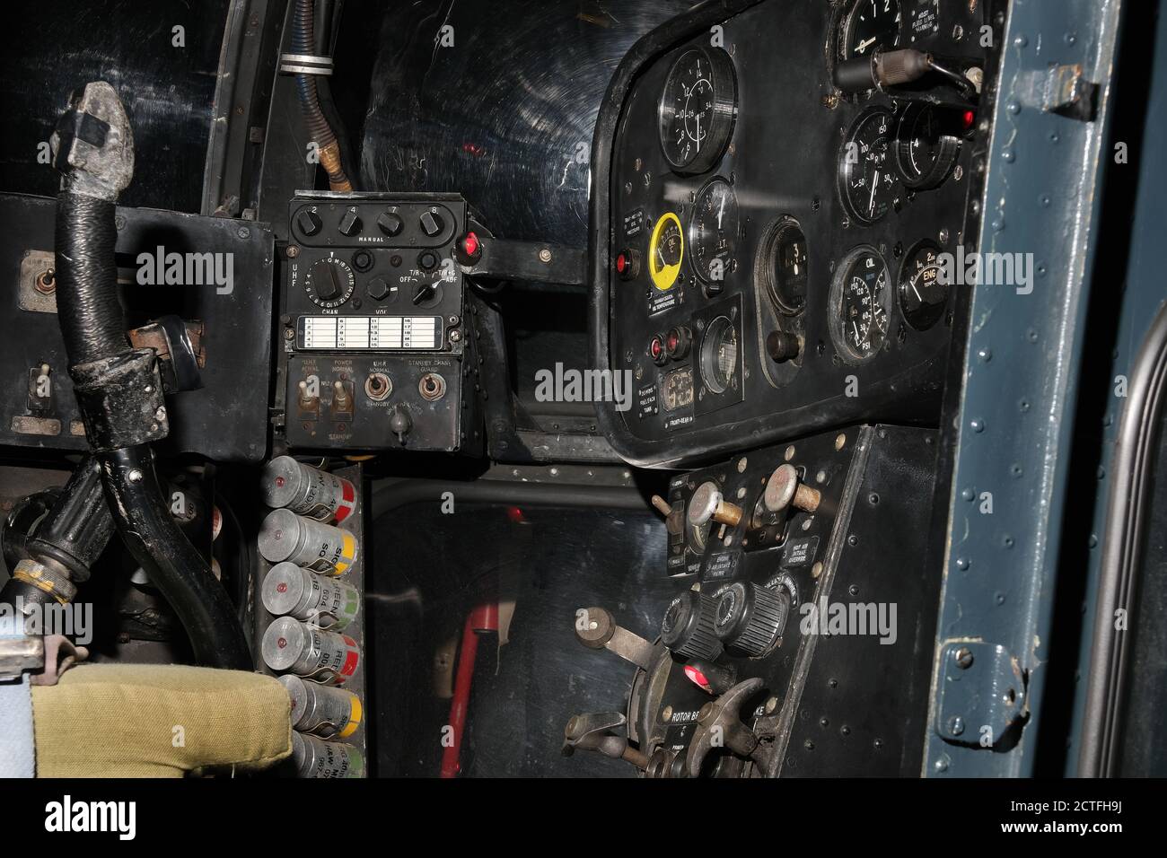 Vintage Militärflugzeuge Cockpit Layout. Stockfoto