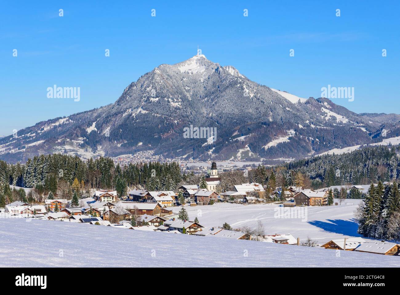 Winterliches Panorama im oberallgäu bei Sonthofen Stockfoto