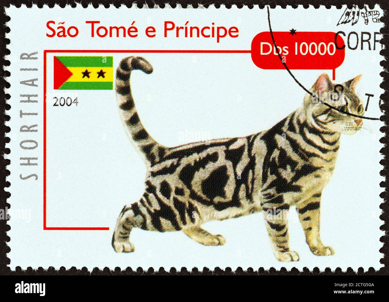 SAO TOME UND PRINCIPE - UM 2004: Eine in Sao Tome und Principe gedruckte Briefmarke aus der 'Cats'-Ausgabe zeigt American Shorthair, um 2004. Stockfoto