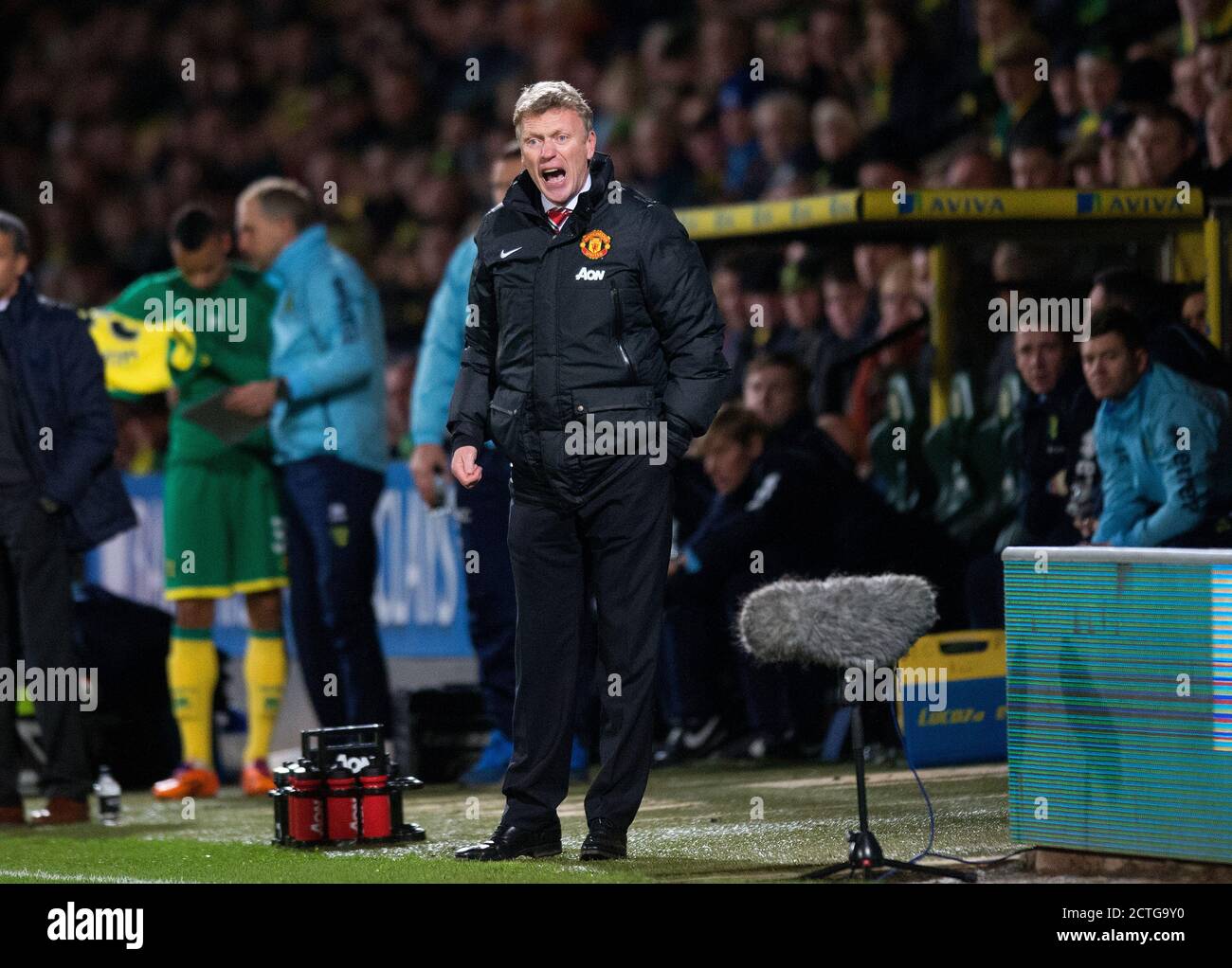 Manchester United Managerin David Moyes Tochter Lauren Auf Den Tribunen Stockfotografie Alamy