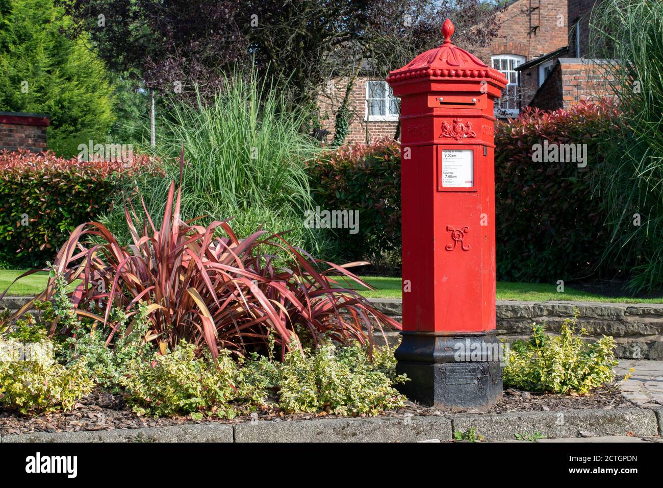 Fairfield Mährische Siedlung Penfold Säule Box. Droylsdon, Greater Manchester, Großbritannien Stockfoto