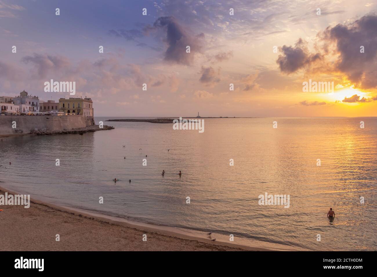 Puritate Strand in Salento, Apulien (ITALIEN). Es ist der Strand des historischen Zentrums von Gallipoli. Stockfoto