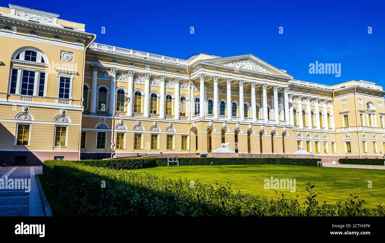 Der Michailowski Palast. Das Staatliche Russische Museum. St. Petersburg, Russland Stockfoto