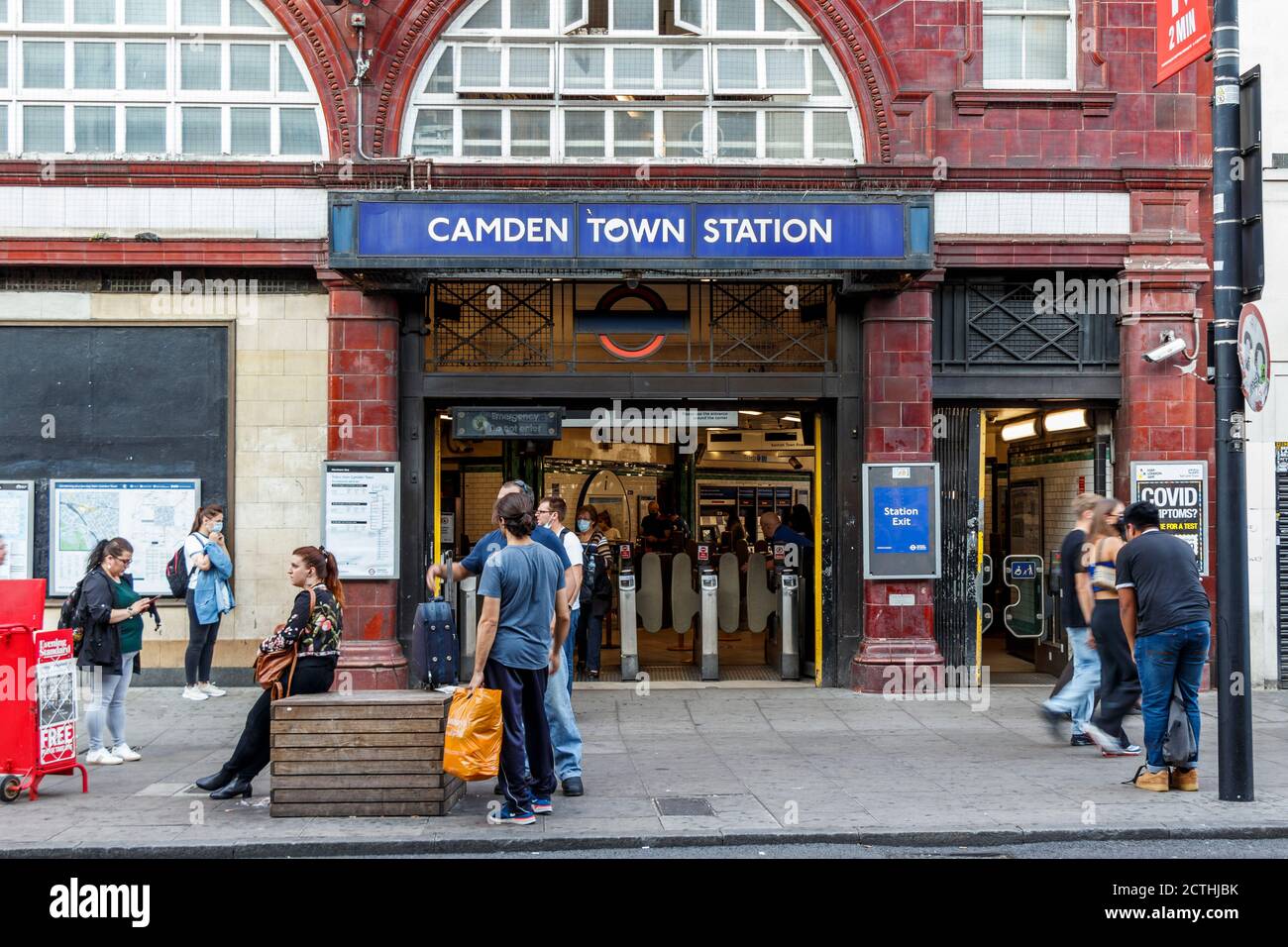 U-Bahn-Station Camden Town in der Camden High Street, London, Großbritannien Stockfoto