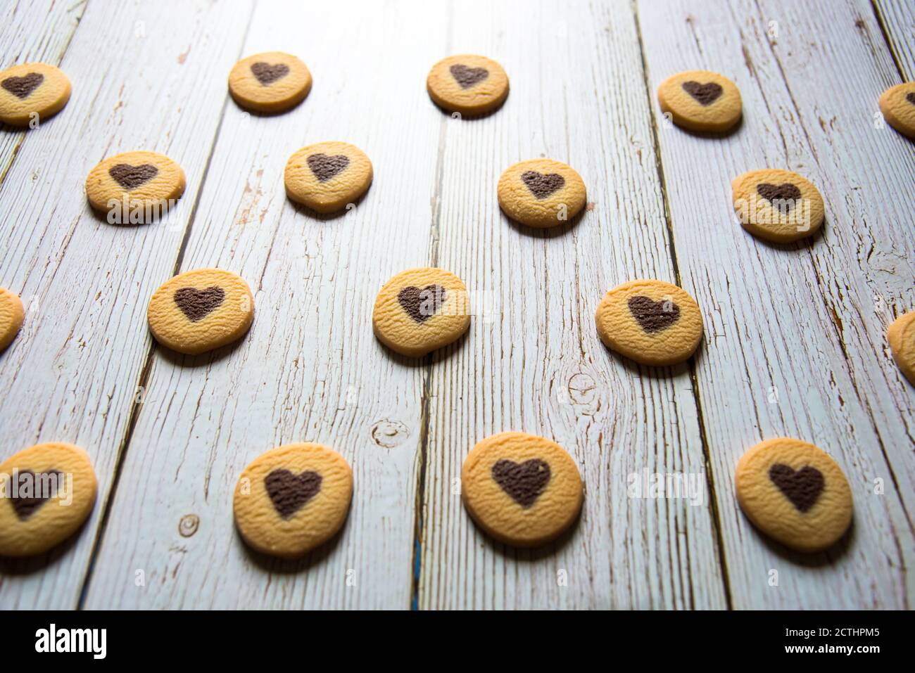 Nahaufnahme von Cookies auf einem Hintergrund mit selektivem Fokus. Stockfoto