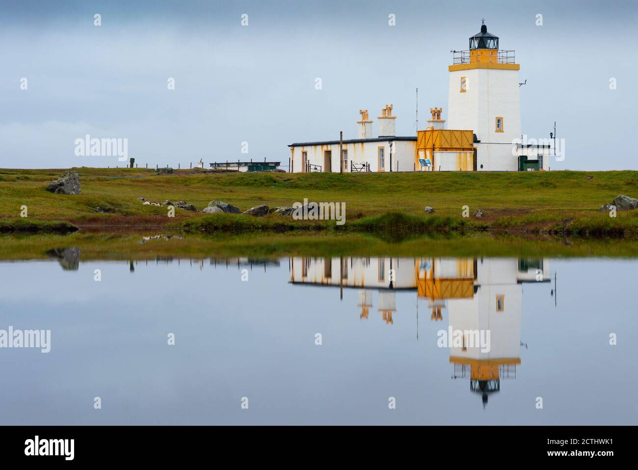 Leuchtturm bei Eshaness auf Northmavine, Nordland, Shetland, Schottland, Großbritannien Stockfoto