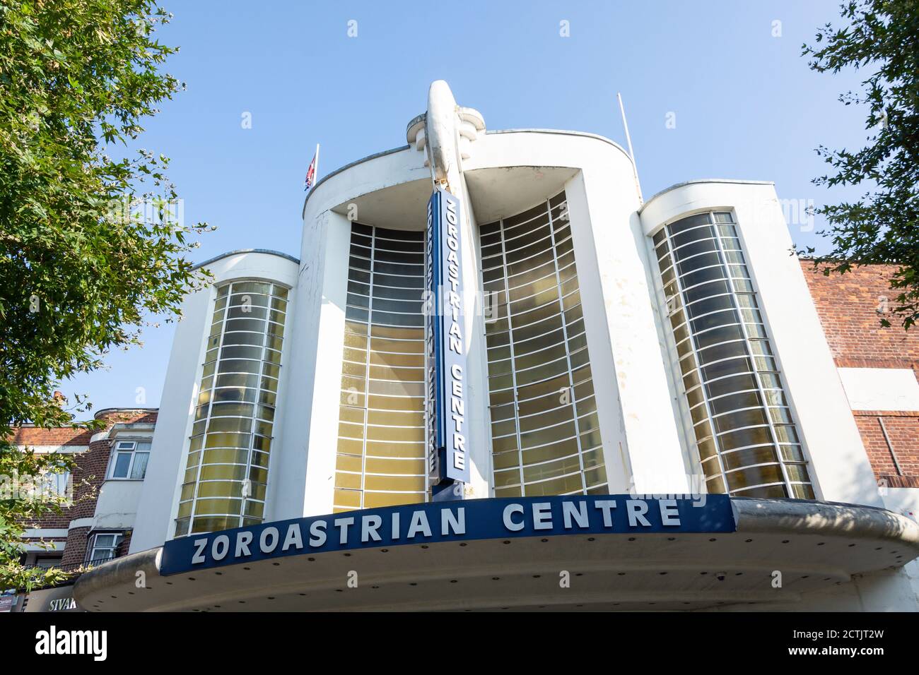 Art Deco Zoroastrian Centre Gebäude, Alexandra Avenue, Rayners Lane, London Borough of Harrow, Greater London, England, Vereinigtes Königreich Stockfoto