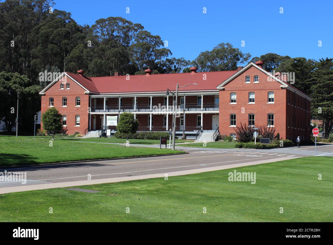 Männer Barracks, Montgomery Street, Main Post, Presidio, San Francisco. Kalifornien Stockfoto