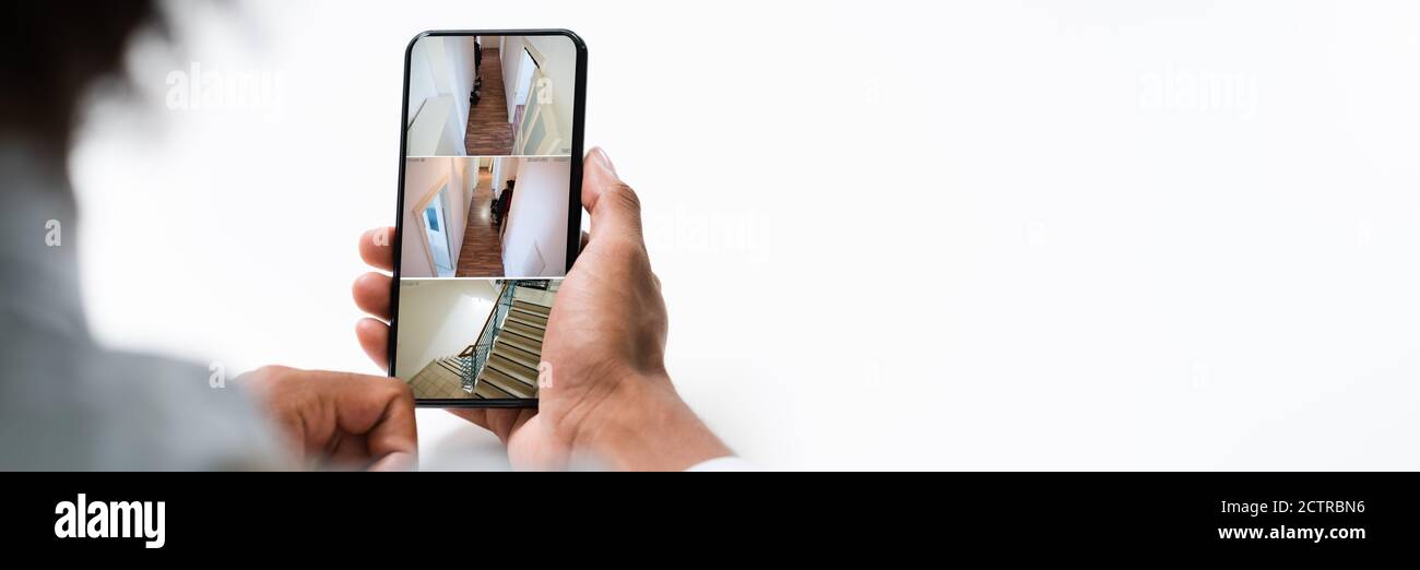 Videoaufnahmen des CCTV-Sicherheitssystems auf einem Smartphone Stockfoto