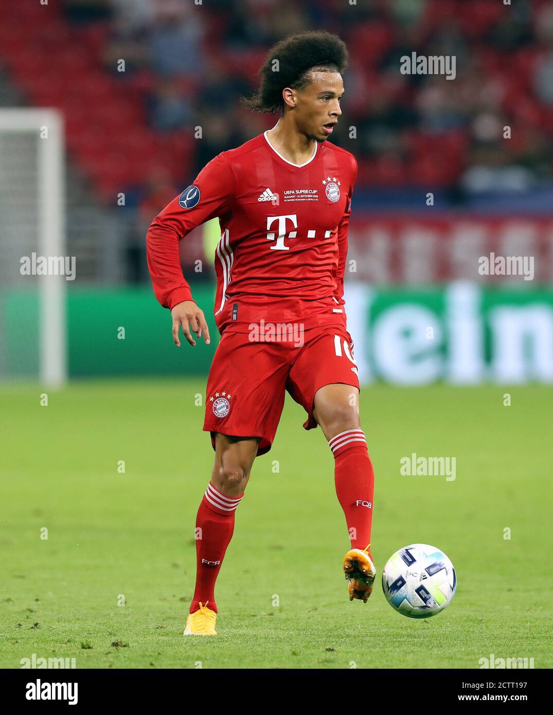 Budapest, Ungarn. 24. Sep, 2020. firo: 24.09.2020 Fußball, Fußball UEFA Super Cup 2020 FC Bayern München München München München - Sevilla FC 2: 1 NV FCB Leroy Sané, Sane, Einzelaktion, zur Nutzung weltweit Credit: dpa/Alamy Live News Stockfoto