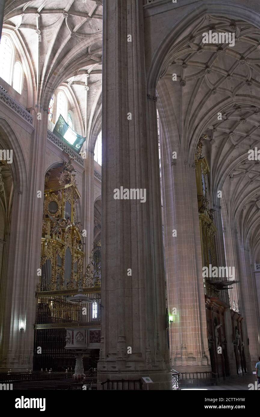 Segovia, España, Hiszpania, Spain, Spanien; Catedral de Nuestra Señora de la Asunción y de San Frutos - Kathedrale von Segovia im Inneren Stockfoto