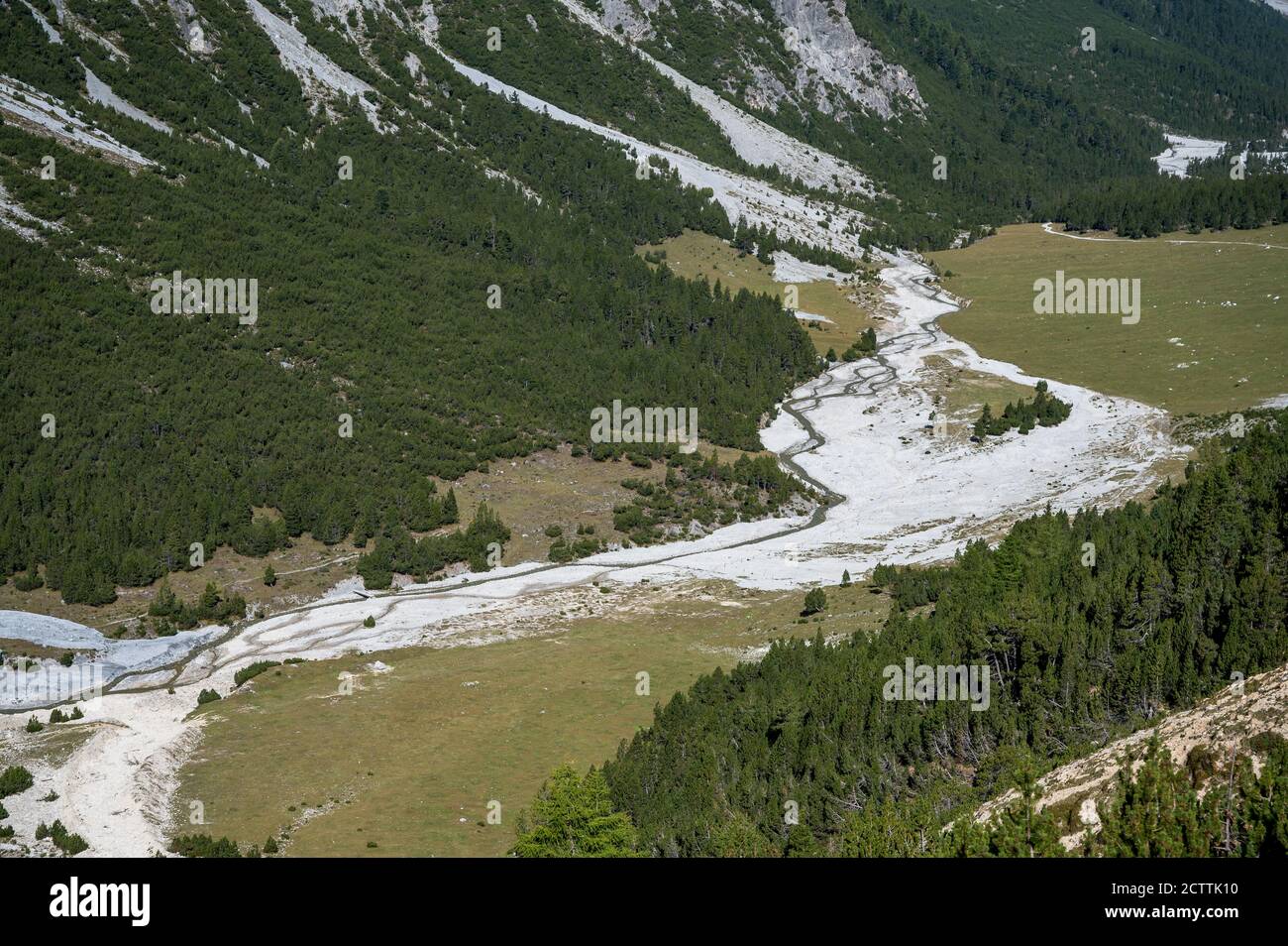 Blick ins wilde Val Plavna Stockfoto