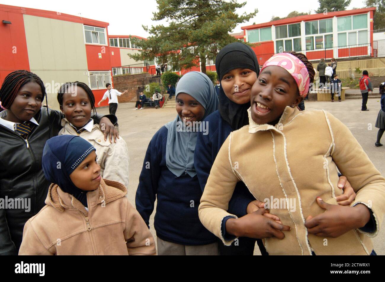 Ausgangspunkt Schule für Kinder aus Flüchtlings- und Migrantenfamilien; Bolton; Greater Manchester, die Kinder bleiben hier für etwa 4 Wochen vor dem Stockfoto