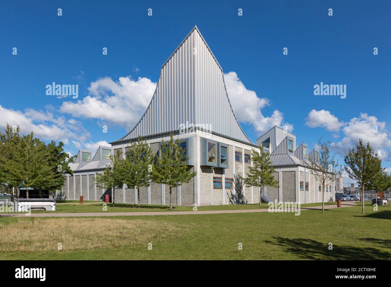 Das Gebäude des Utzon Centers wurde von Jørn Utzon in Aalborg, Dänemark, entworfen Stockfoto