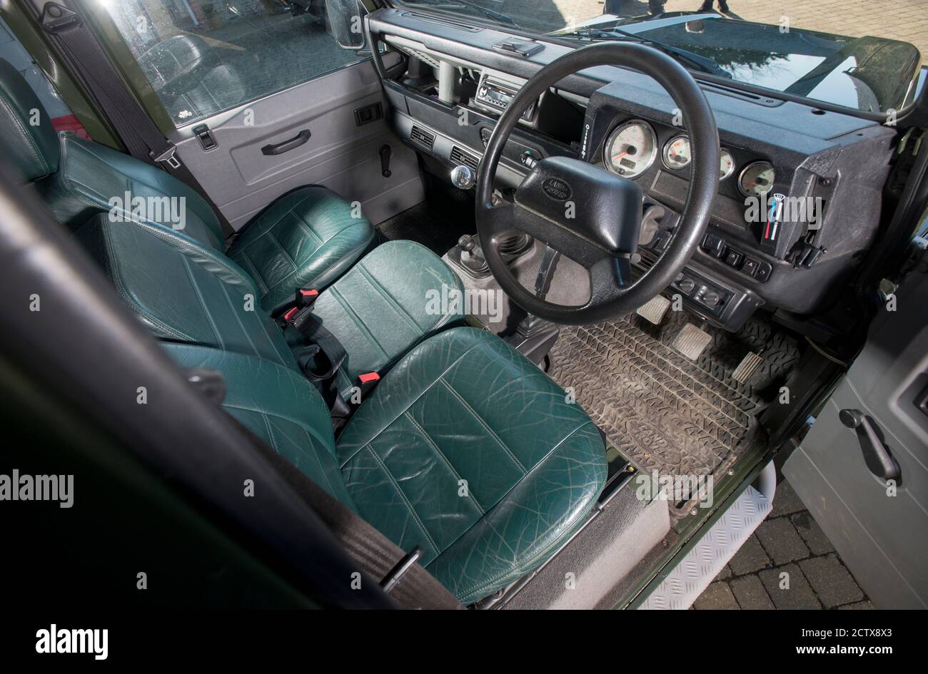 Land Rover Defender 110 TD5 Heritage Edition British 4x4 Stockfoto