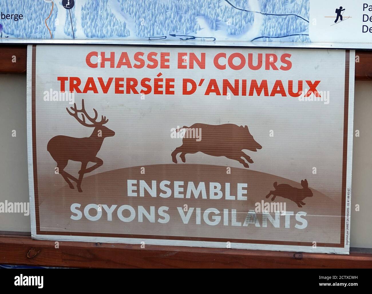 Schild Warnung über die Jagd im Gange, wachsam sein, Puy-Satine-Vincent, Frankreich Stockfoto