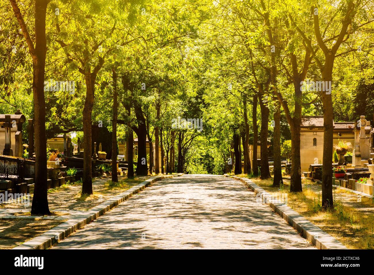 Der Pere Lachaise Friedhof in Paris im Herbst Stockfoto