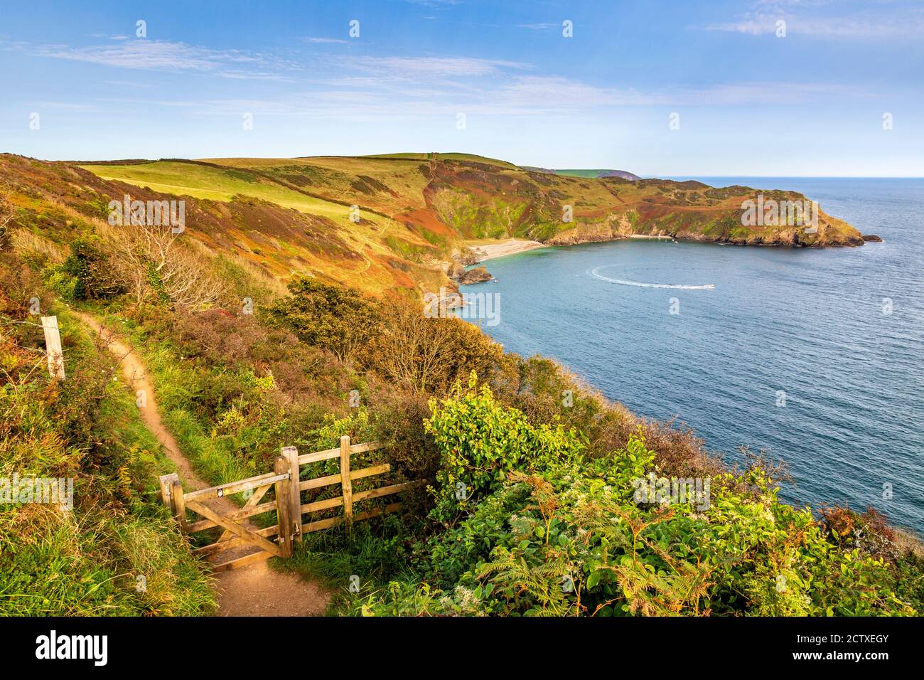 Lantic Bay vom South West Coast Path an der Cornish Coast, Cornwall, England Stockfoto