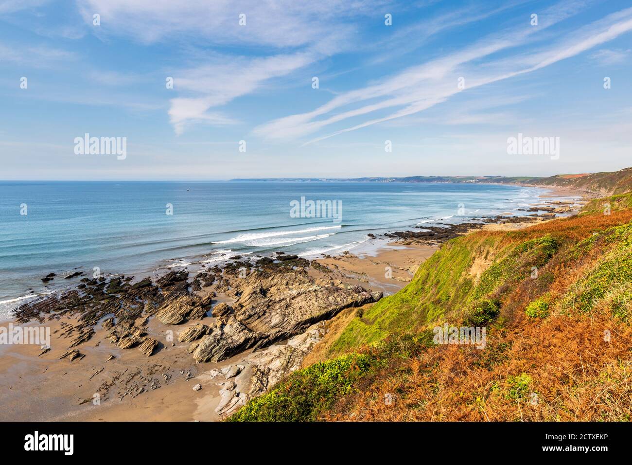 Whitsand Bay vom South West Coast Path auf der Rame Peninsula in Cornwall, England Stockfoto