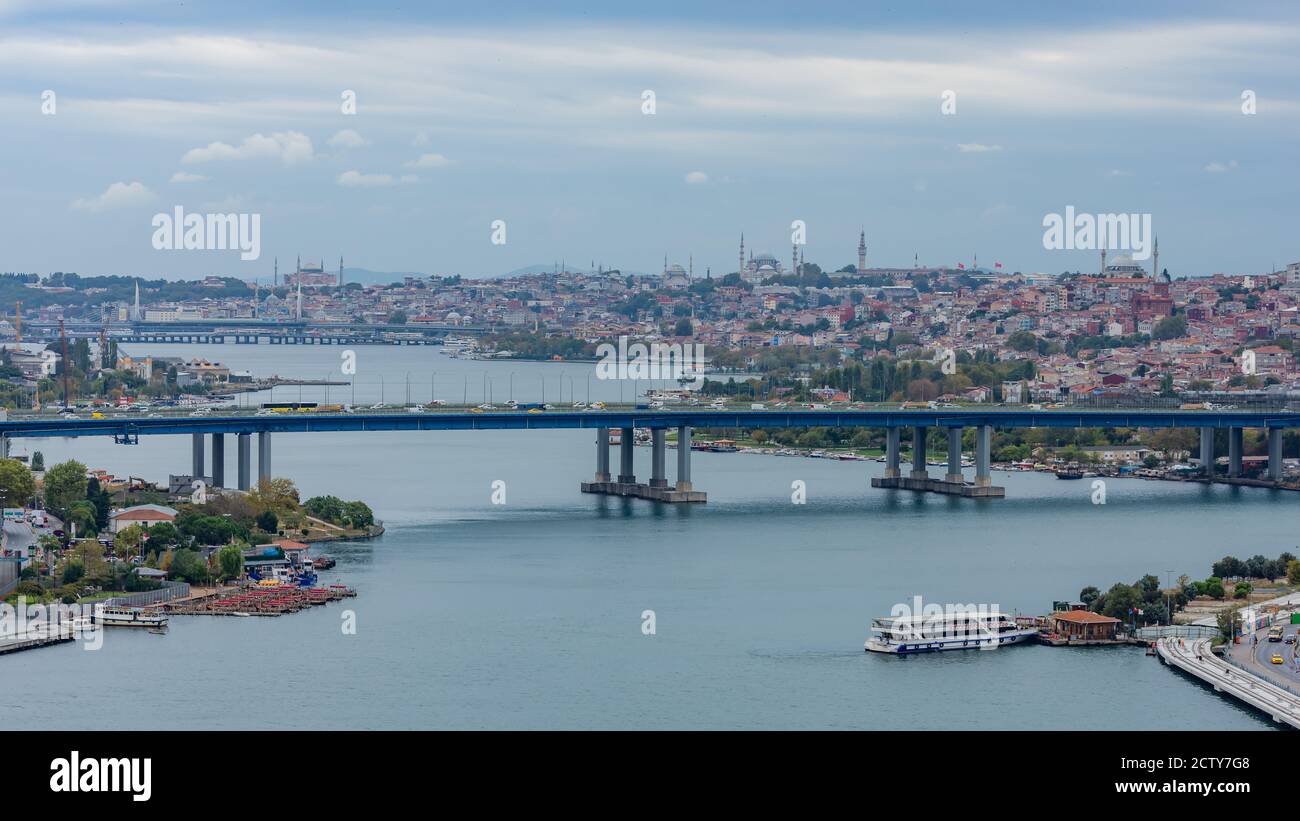 Eine Brücke in Istanbul Stockfoto